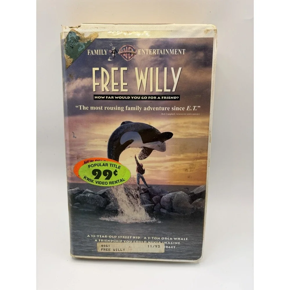 Free Willy VHS Video Tape